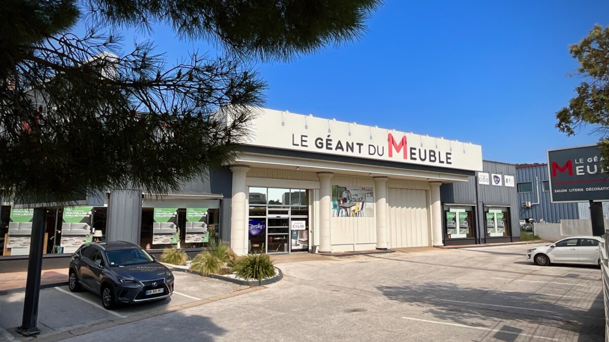 magasin Géant du Meuble La Valette