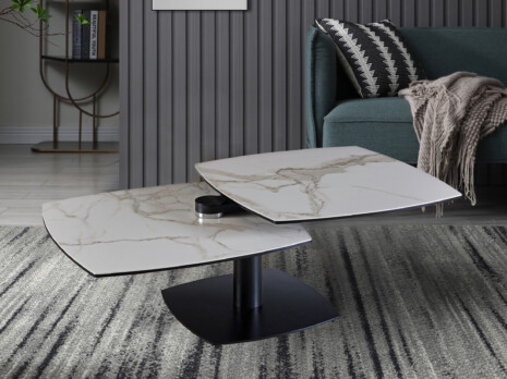 Table basse design et moderne gris et noir TONGA sur deux étages sur un tapis gris à rayures l Géant du Meuble